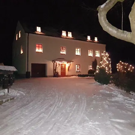 Strasse Des Friedens *